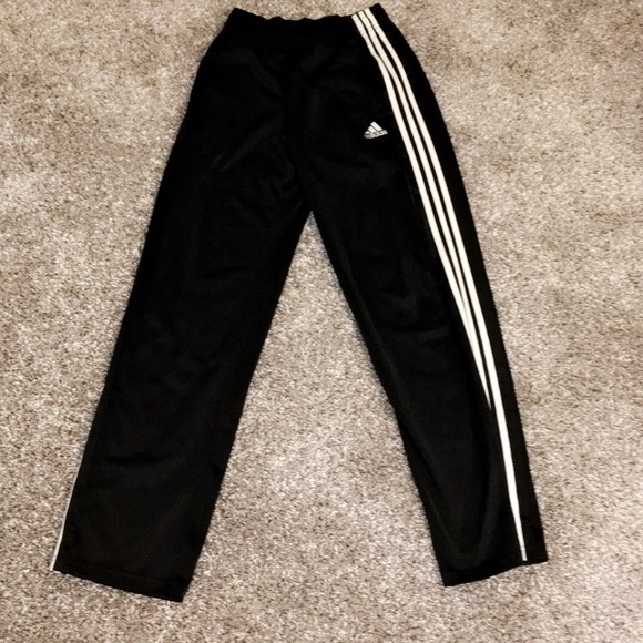 adidas Other - Addidas sweatpants in perfect condition men’s S adidas Other - Addidas sweatpants in perfect condition men’s S